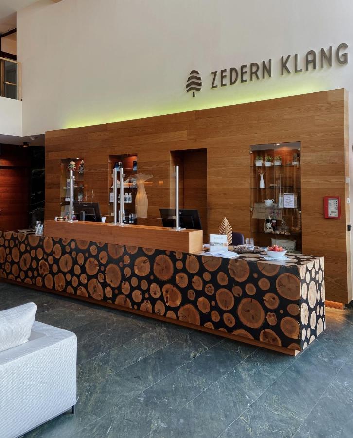 Spa Hotel Zedern Klang Hopfgarten in Defereggen ภายนอก รูปภาพ